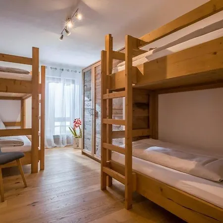 Linda Apartmán *